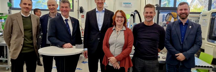 Besuch von Siemens CEO Roland Busch an der Technischen Universität Graz: Förderung der Zusammenarbeit zwischen Industrie und Akademie.
